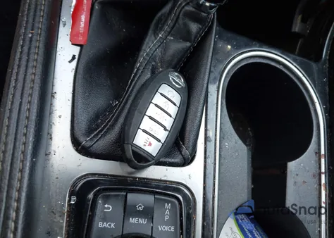 2021 Nissan Maxima Sv Xtronic Cvt z USA, uszkodzony, nr VIN 1N4AA6CV3MC508971